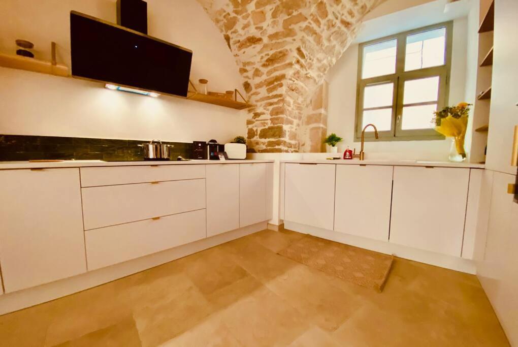 Terra Nostra - Townhouse - Swimming Pool Βίλα Νιμ Εξωτερικό φωτογραφία