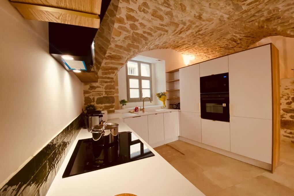 Terra Nostra - Townhouse - Swimming Pool Βίλα Νιμ Εξωτερικό φωτογραφία
